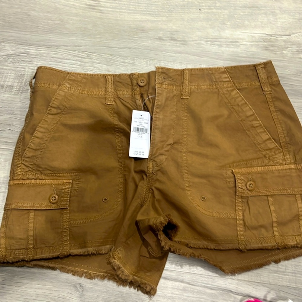 American Eagle cargo shorts